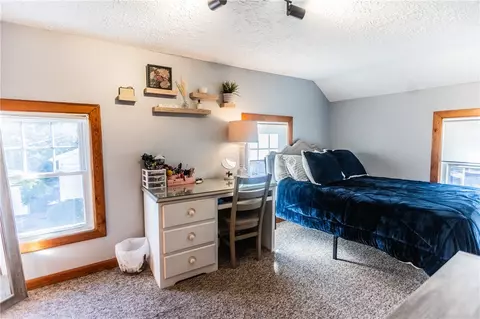 Bedroom - 50 Oberlin St, Irondequoit, NY 14622 photo 4 of 8
