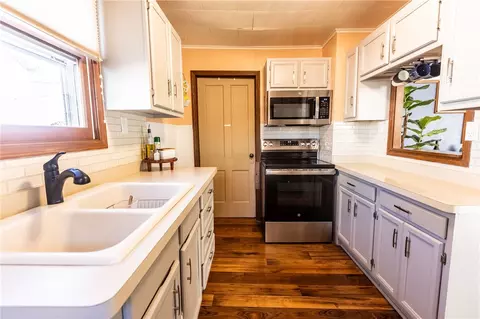 Kitchen - 50 Oberlin St, Irondequoit, NY 14622 photo 3 of 4