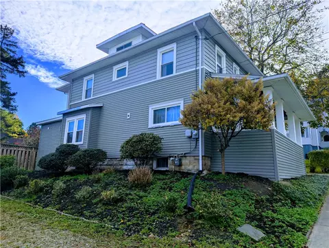 44 Spruce St, Hornell, NY 14843