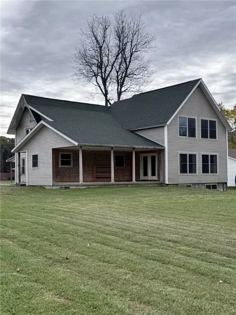 925 E Honeoye St, Shinglehouse, PA 16748