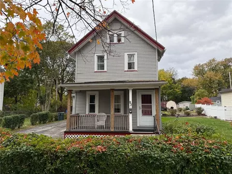 93 Jefferson Ave, Rochester, NY 14611