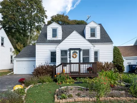 896 Britton Rd, Greece, NY 14616