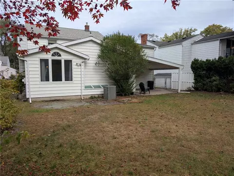 Exterior - 227 Coolidge Rd, Irondequoit, NY 14622 photo 2 of 4