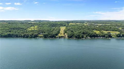 2 Red Cedar Falls Ln, Starkey, NY 14837