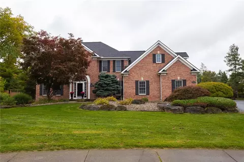 164 Country Wood, Greece, NY 14626