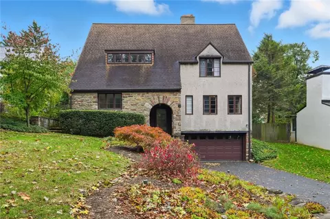 125 Summit Dr, Brighton, NY 14620