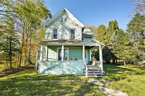 539 Broad St, Waverly, NY 14892