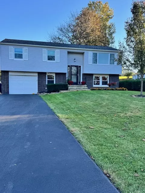 104 Pamela Ln, Arcadia, NY 14513