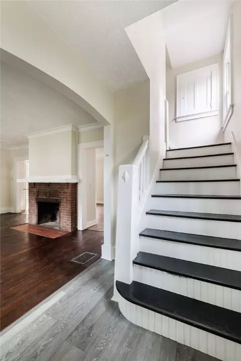 Entry Way - 44 Beach Ter, Irondequoit, NY 14617 photo 2 of 2