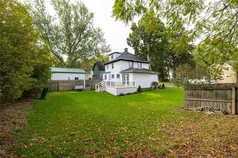 Exterior - 44 Beach Ter, Irondequoit, NY 14617 photo 5 of 7