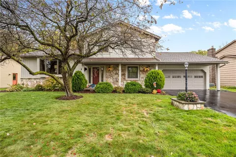 182 Northwood Dr, Greece, NY 14612