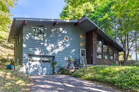 128 Vienna Rd, Arcadia, NY 14513