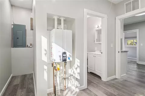 Entry Way - 439 Crossfield Rd, Irondequoit, NY 14609 photo 3 of 6