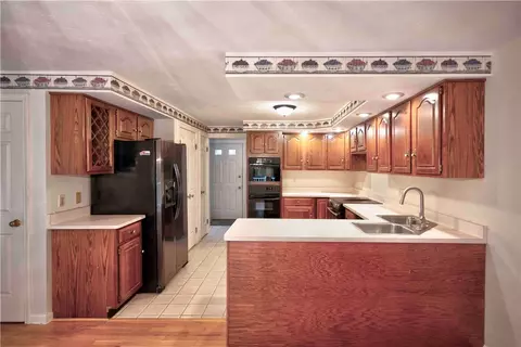 Kitchen - 5729 E Henrietta Rd, Rush, NY 14543 photo 6 of 7