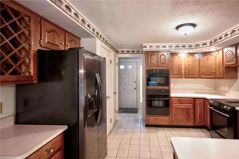 Kitchen - 5729 E Henrietta Rd, Rush, NY 14543 photo 4 of 7