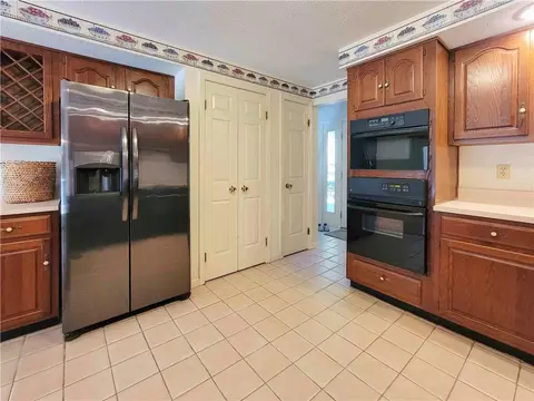 Kitchen - 5729 E Henrietta Rd, Rush, NY 14543 photo 5 of 7