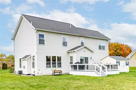 Exterior - 242 Woodsview Dr, Webster, NY 14580 photo 7 of 7