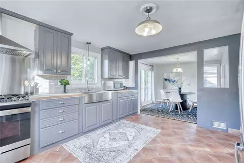 Kitchen - 53 Bennett Ave, Irondequoit, NY 14609 photo 2 of 4