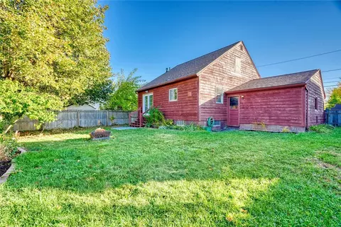 Exterior - 53 Bennett Ave, Irondequoit, NY 14609 photo 3 of 5