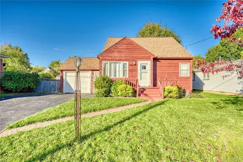 53 Bennett Ave, Irondequoit, NY 14609