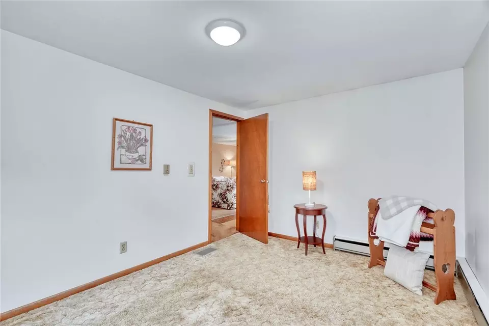 Bedroom - 45 Meadowbrook Dr, Albion, NY 14411 photo 3 of 9