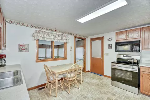 Kitchen - 45 Meadowbrook Dr, Albion, NY 14411 photo 1 of 4