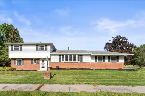 309 Kirk Rd, Greece, NY 14612