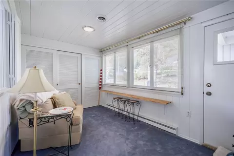 Exterior - 314 Rock Beach Rd, Irondequoit, NY 14617 photo 4 of 8