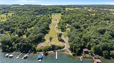 1 Red Cedar Falls Ln, Starkey, NY 14837