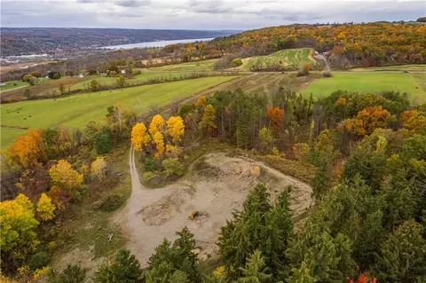 Mills Road Road, Montour, NY 14865