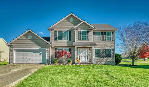 123 Longton Pl, West Henrietta, NY 14586