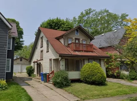 61 Sterling St, Rochester, NY 14606