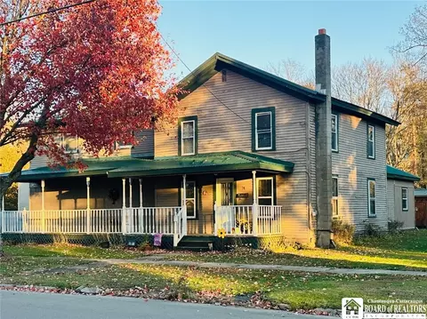 74 Everett St, Ellicott, NY 14733