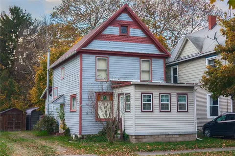 142 Thacher St, Hornell, NY 14843