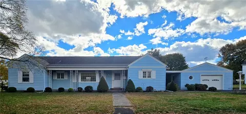 409 E 10th St, Elmira, NY 14903