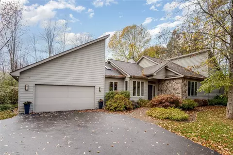2741 Clover St, Pittsford, NY 14534