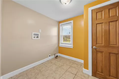 Entry Way - 5750 E Henrietta Rd, Rush, NY 14543 photo 1 of 3