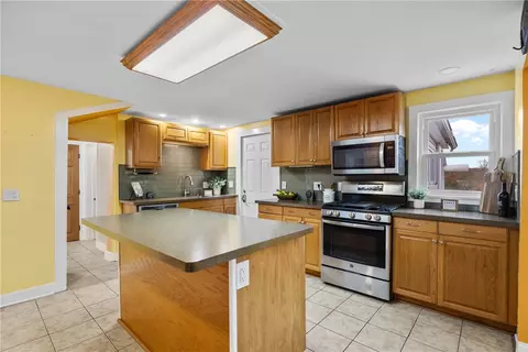 Kitchen - 5750 E Henrietta Rd, Rush, NY 14543 photo 3 of 7