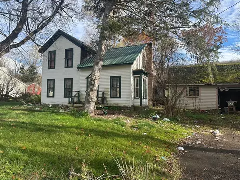 3632 County Highway 35, Middlefield, NY 13450