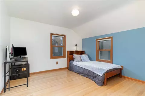 Bedroom - 90 Durand Dr, Irondequoit, NY 14622 photo 3 of 4