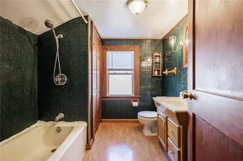 Bath - 1234 Phelps Rd, Potter, NY 14507 photo 4 of 4
