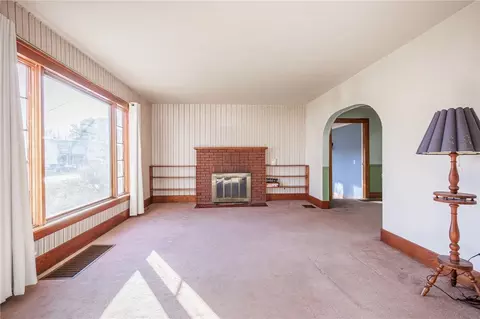 Living - 1234 Phelps Rd, Potter, NY 14507 photo 3 of 6