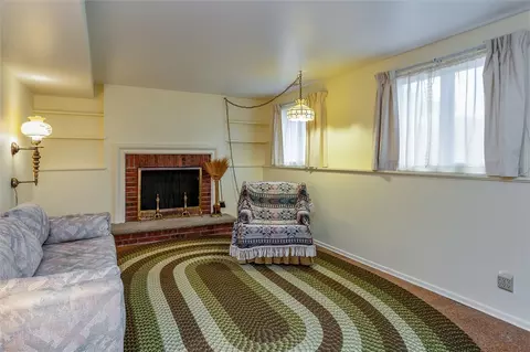 5 Eileen Cir, Greece, NY 14616 photo 36