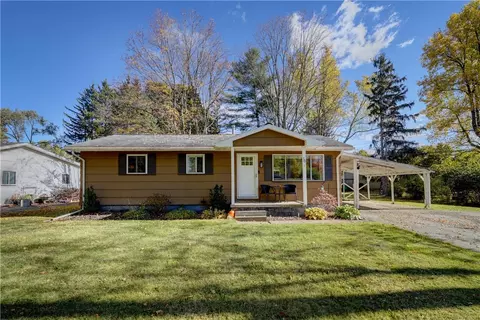 16 Down St, Rochester, NY 14623