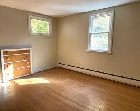 Bedroom - 1045 Shoemaker Rd, Webster, NY 14580 photo 3 of 6