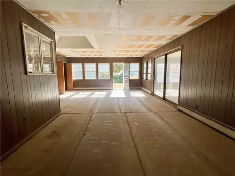 Living - 1045 Shoemaker Rd, Webster, NY 14580 photo 3 of 4