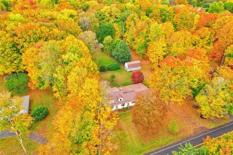 View/Area - 1045 Shoemaker Rd, Webster, NY 14580 photo 6 of 6