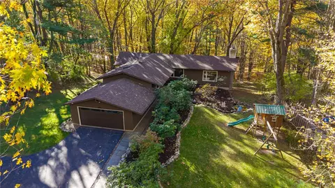 6 Cavan Way, Perinton, NY 14534