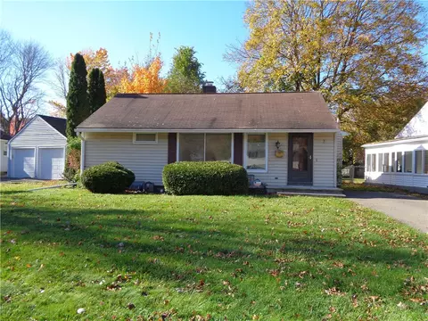 7 Wilson St, Corning, NY 14830