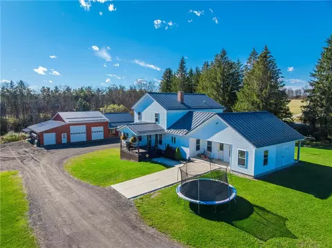 11742 Armison Rd, Fillmore, NY 14735